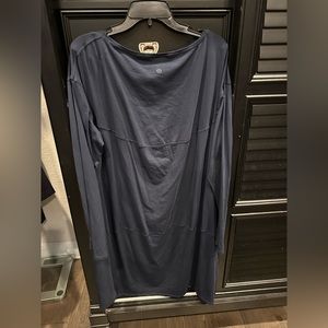 EUC Navy Blue Lululemon Back in Action dress, Size 14